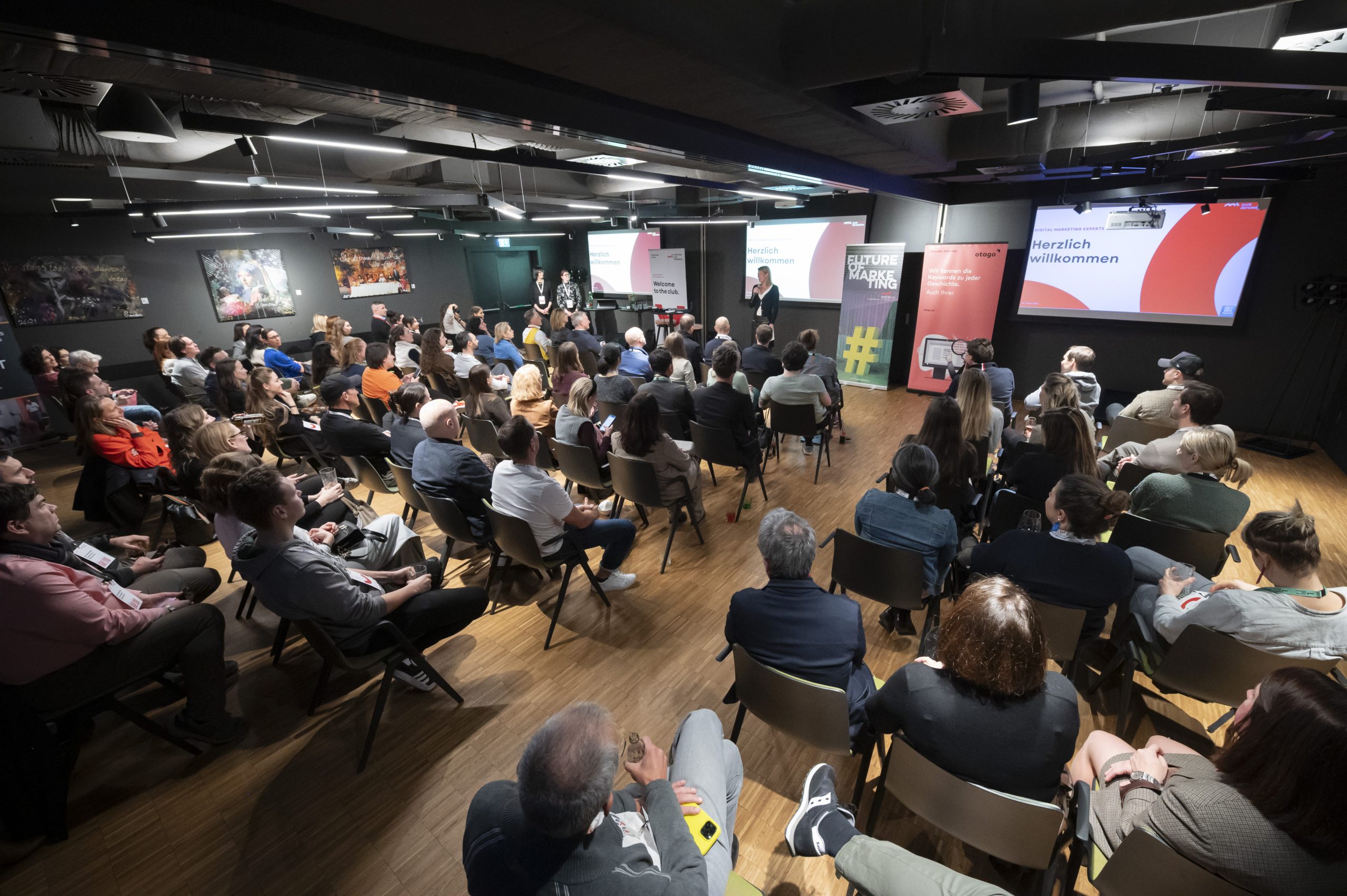 Moderations-Formate in Österreich | Event- & Live-Moderation